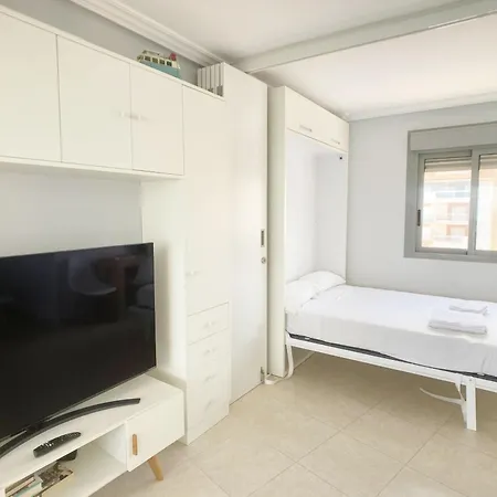 Spanish Connection - Frontal Al Mediterraneo Apartamento *